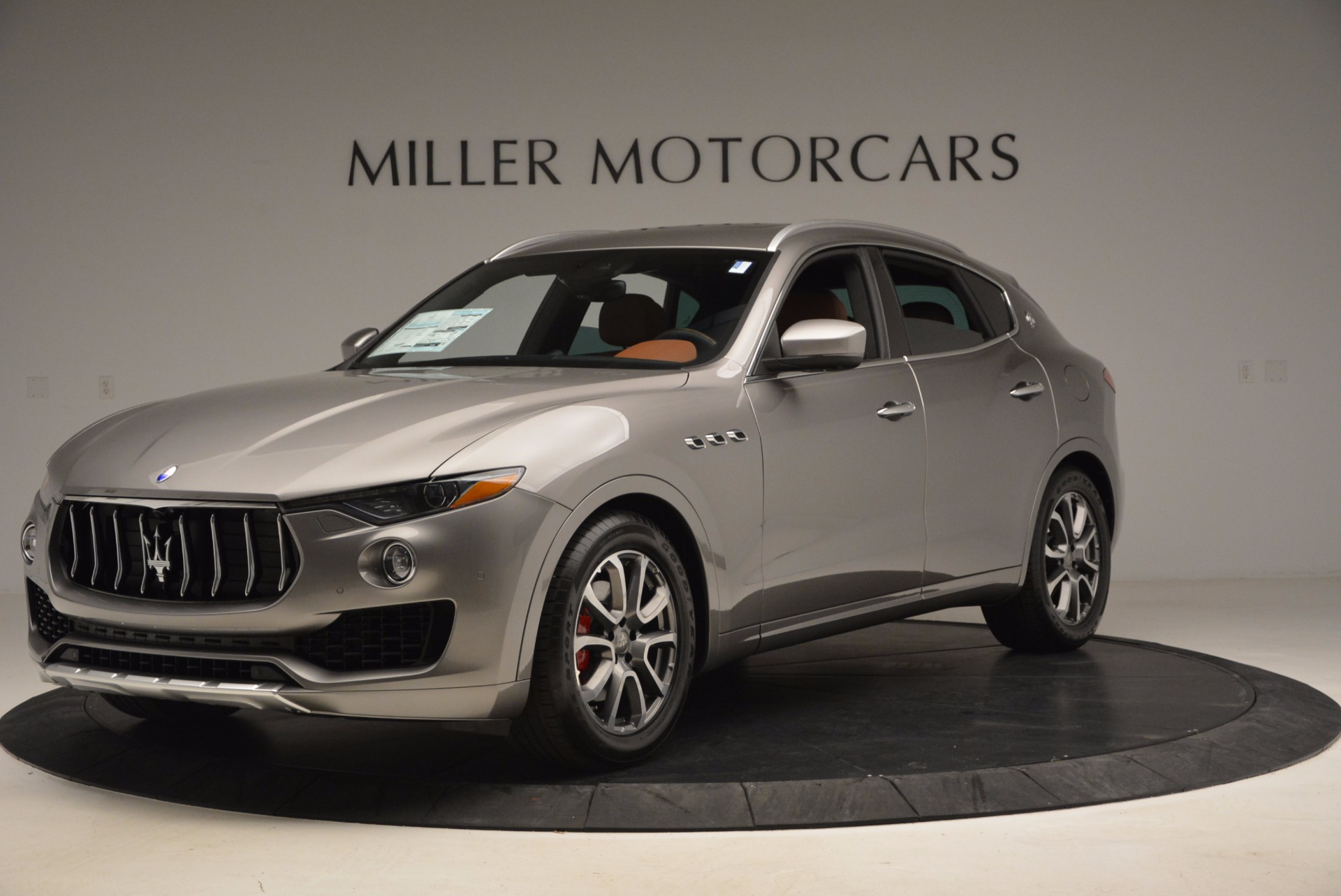 Maserati levante colors Maserati levante colors