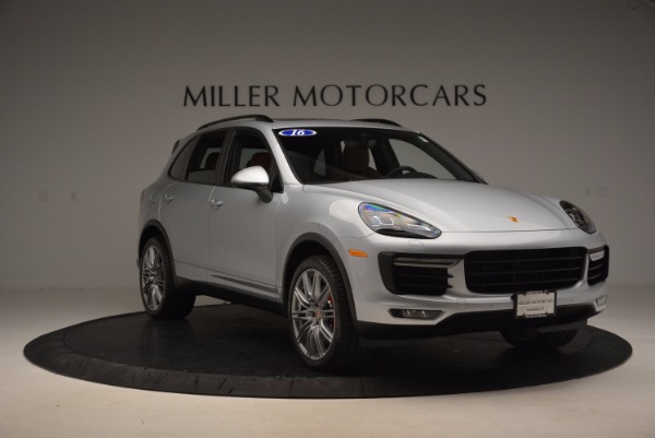Used 2016 Porsche Cayenne Turbo for sale Sold at Maserati of Westport in Westport CT 06880 11