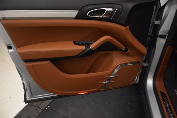 Used 2016 Porsche Cayenne Turbo for sale Sold at Maserati of Westport in Westport CT 06880 17