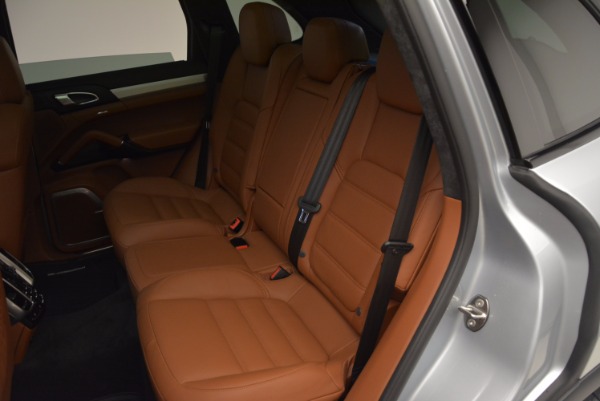 Used 2016 Porsche Cayenne Turbo for sale Sold at Maserati of Westport in Westport CT 06880 25