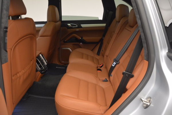 Used 2016 Porsche Cayenne Turbo for sale Sold at Maserati of Westport in Westport CT 06880 26