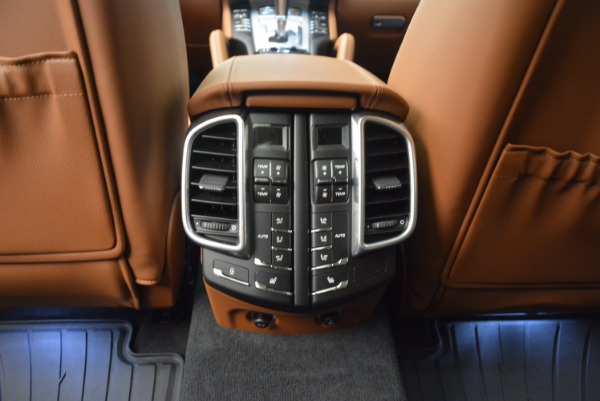 Used 2016 Porsche Cayenne Turbo for sale Sold at Maserati of Westport in Westport CT 06880 28