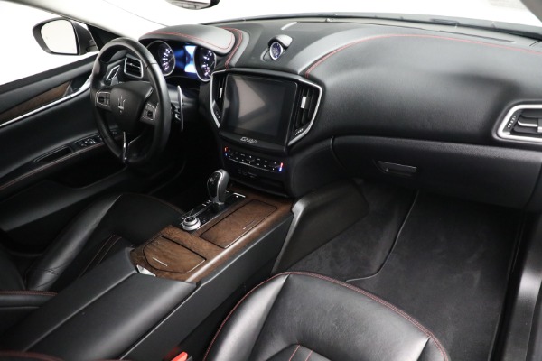 New 2017 Maserati Ghibli S Q4 EX-Loaner for sale Sold at Maserati of Westport in Westport CT 06880 21