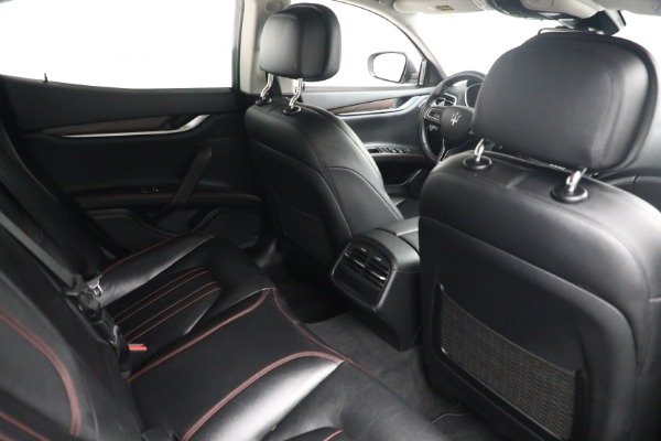 New 2017 Maserati Ghibli S Q4 EX-Loaner for sale Sold at Maserati of Westport in Westport CT 06880 24