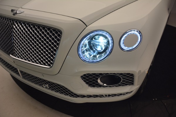 Used 2017 Bentley Bentayga for sale Sold at Maserati of Westport in Westport CT 06880 16