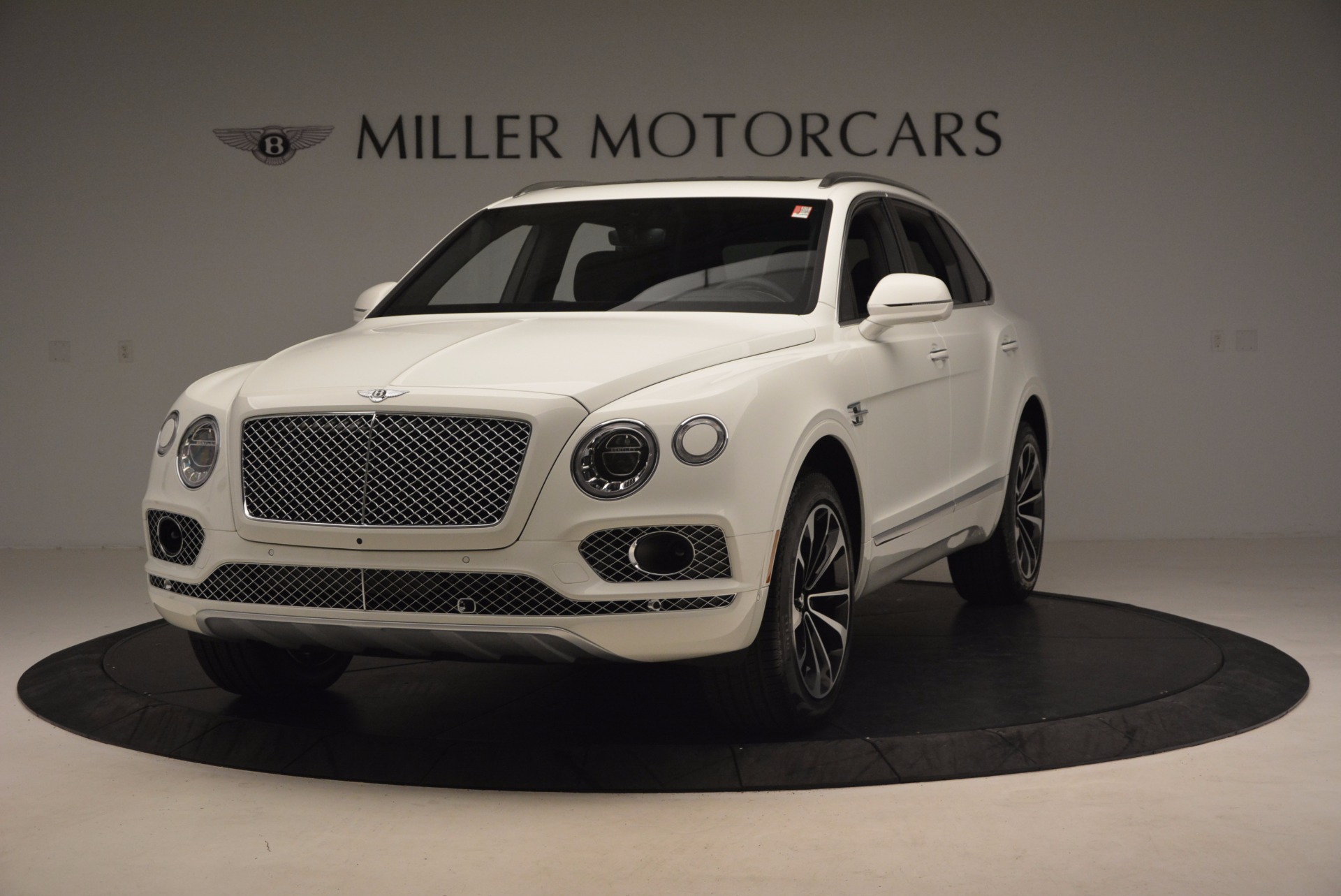 Used 2017 Bentley Bentayga for sale Sold at Maserati of Westport in Westport CT 06880 1