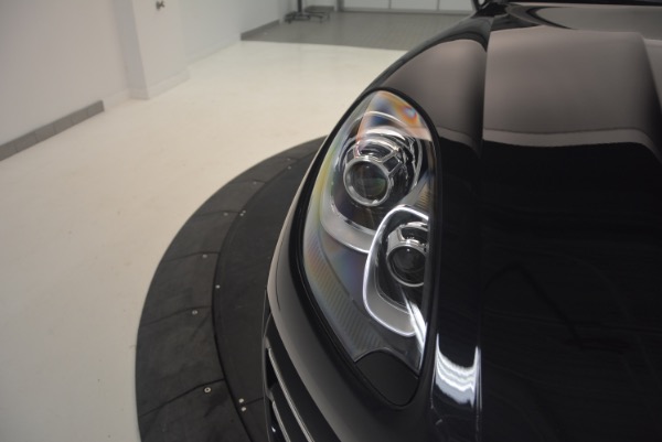Used 2016 Porsche Macan Turbo for sale Sold at Maserati of Westport in Westport CT 06880 13