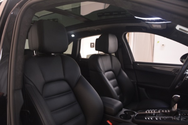 Used 2016 Porsche Macan Turbo for sale Sold at Maserati of Westport in Westport CT 06880 28