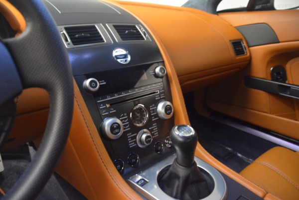 Used 2009 Aston Martin V8 Vantage for sale Sold at Maserati of Westport in Westport CT 06880 17