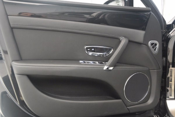 Used 2015 Bentley Flying Spur V8 for sale Sold at Maserati of Westport in Westport CT 06880 20