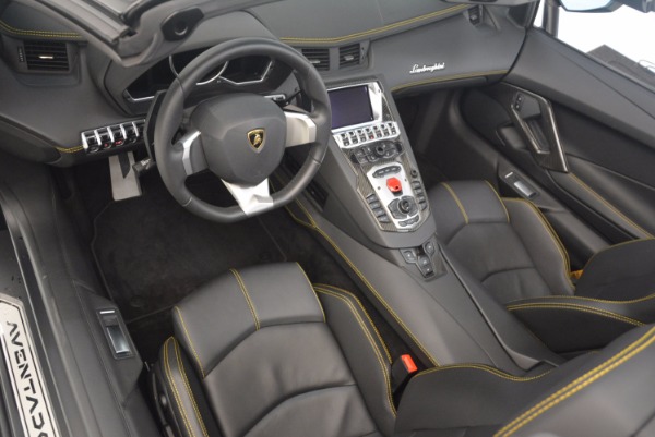 Used 2015 Lamborghini Aventador LP 700-4 for sale Sold at Maserati of Westport in Westport CT 06880 21