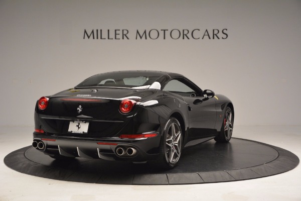 Used 2015 Ferrari California T for sale $155,900 at Maserati of Westport in Westport CT 06880 19