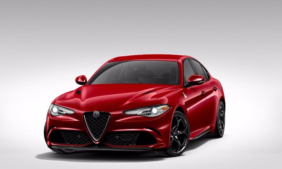 New 2017 Alfa Romeo Giulia Quadrifoglio Quadrifoglio for sale Sold at Maserati of Westport in Westport CT 06880 1