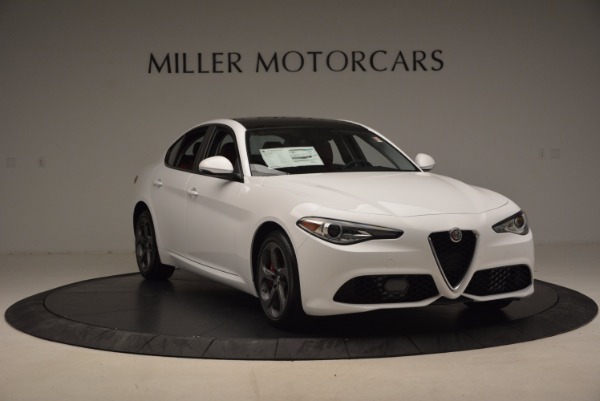 New 2017 Alfa Romeo Giulia Q4 for sale Sold at Maserati of Westport in Westport CT 06880 11