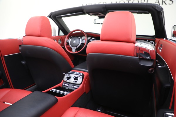 Used 2018 Rolls-Royce Black Badge Dawn for sale $269,900 at Maserati of Westport in Westport CT 06880 22