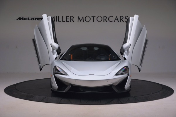 Used 2017 McLaren 570GT for sale Sold at Maserati of Westport in Westport CT 06880 13