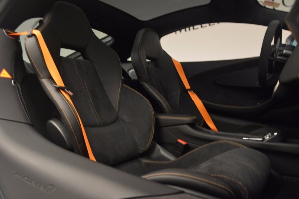 Used 2017 McLaren 570 GT for sale $169,900 at Maserati of Westport in Westport CT 06880 20