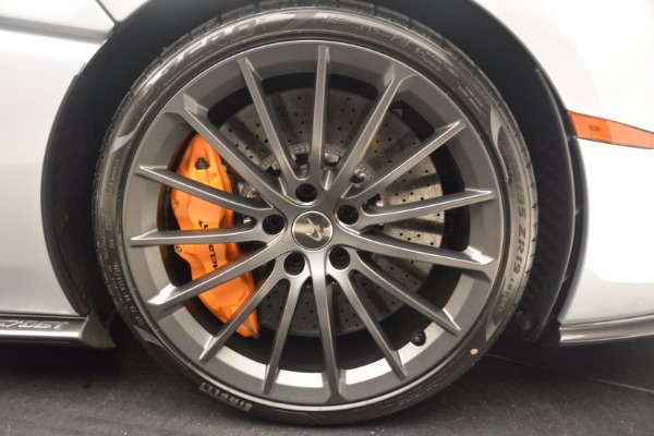 Used 2017 McLaren 570 GT for sale $169,900 at Maserati of Westport in Westport CT 06880 22