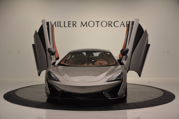 Used 2016 McLaren 570S for sale Sold at Maserati of Westport in Westport CT 06880 13