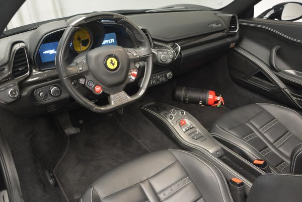 Used 2012 Ferrari 458 Spider for sale Sold at Maserati of Westport in Westport CT 06880 25