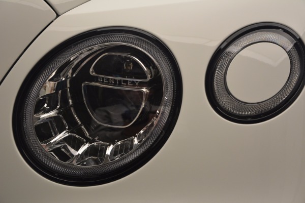 Used 2018 Bentley Bentayga Black Edition for sale $179,900 at Maserati of Westport in Westport CT 06880 15