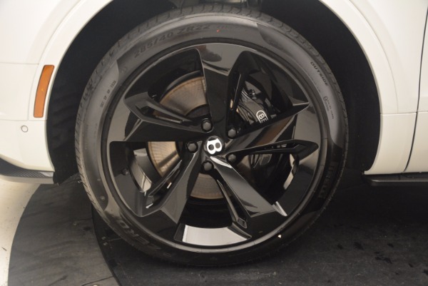 Used 2018 Bentley Bentayga Black Edition for sale $179,900 at Maserati of Westport in Westport CT 06880 24