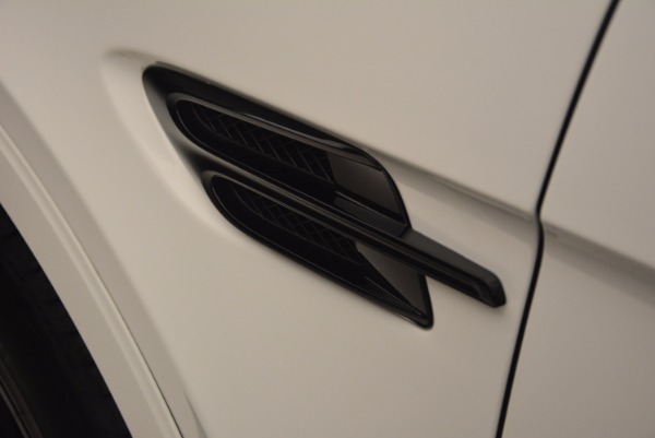 Used 2018 Bentley Bentayga Black Edition for sale $179,900 at Maserati of Westport in Westport CT 06880 27