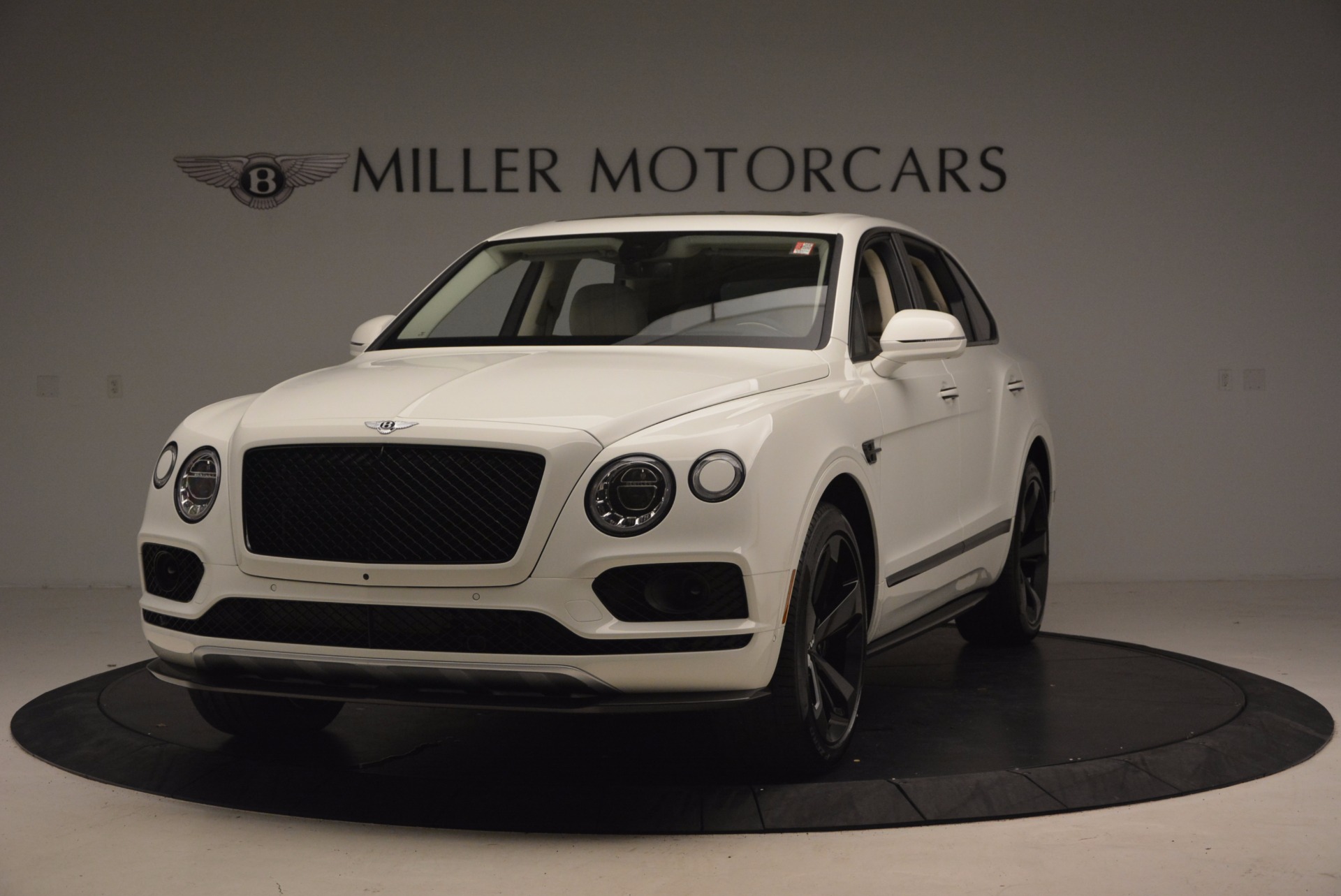 Used 2018 Bentley Bentayga Black Edition for sale $179,900 at Maserati of Westport in Westport CT 06880 1