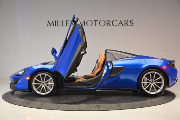 Used 2018 McLaren 570S Spider for sale Sold at Maserati of Westport in Westport CT 06880 15