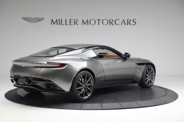Used 2017 Aston Martin DB11 V12 for sale Sold at Maserati of Westport in Westport CT 06880 7