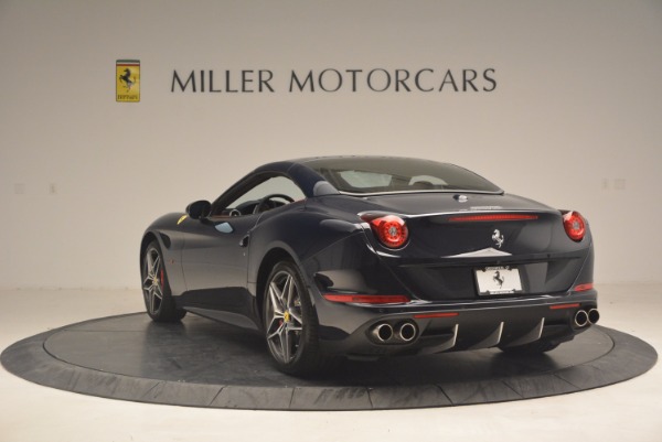 Used 2017 Ferrari California T for sale Sold at Maserati of Westport in Westport CT 06880 17