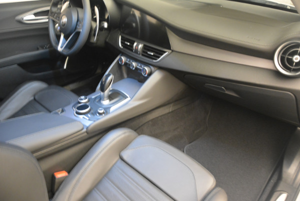 New 2017 Alfa Romeo Giulia Ti Sport Q4 for sale Sold at Maserati of Westport in Westport CT 06880 18