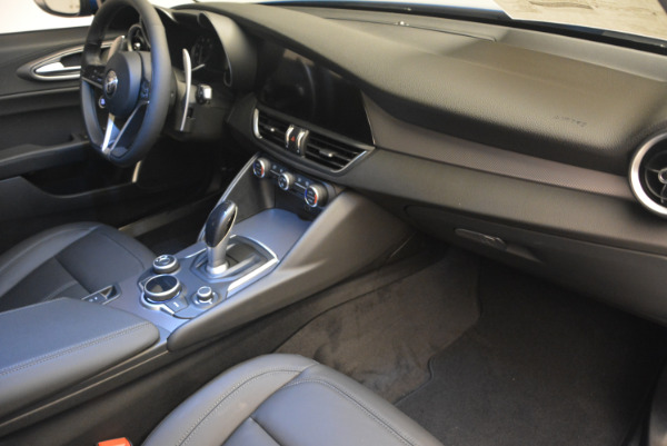New 2017 Alfa Romeo Giulia Q4 for sale Sold at Maserati of Westport in Westport CT 06880 21