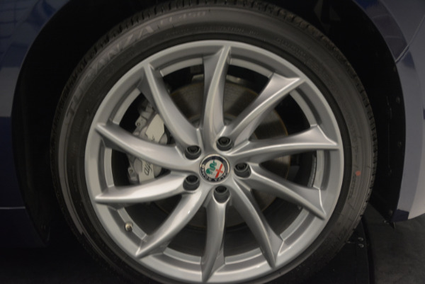 New 2017 Alfa Romeo Giulia Q4 for sale Sold at Maserati of Westport in Westport CT 06880 25