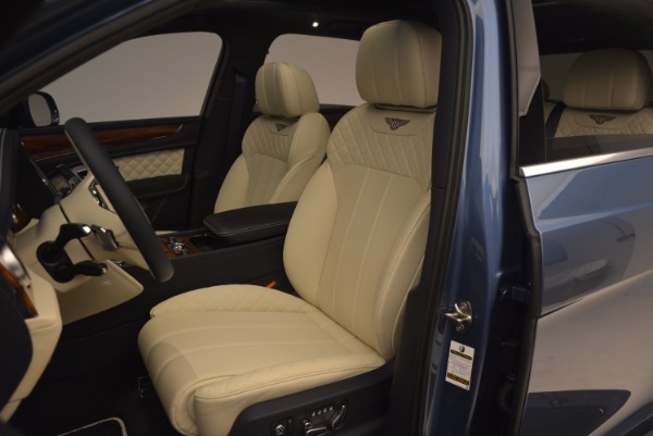 New 2018 Bentley Bentayga for sale Sold at Maserati of Westport in Westport CT 06880 24