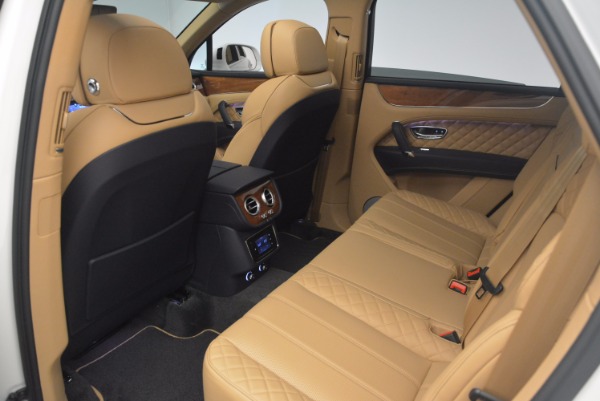 New 2018 Bentley Bentayga W12 Signature for sale Sold at Maserati of Westport in Westport CT 06880 21