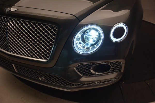 New 2018 Bentley Bentayga for sale Sold at Maserati of Westport in Westport CT 06880 17