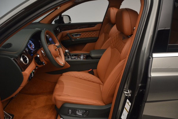 New 2018 Bentley Bentayga for sale Sold at Maserati of Westport in Westport CT 06880 26