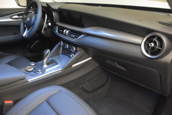 New 2018 Alfa Romeo Stelvio Sport Q4 for sale Sold at Maserati of Westport in Westport CT 06880 21