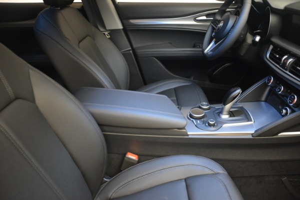 New 2018 Alfa Romeo Stelvio Sport Q4 for sale Sold at Maserati of Westport in Westport CT 06880 21