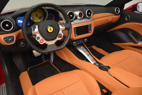 Used 2017 Ferrari California T for sale Sold at Maserati of Westport in Westport CT 06880 25