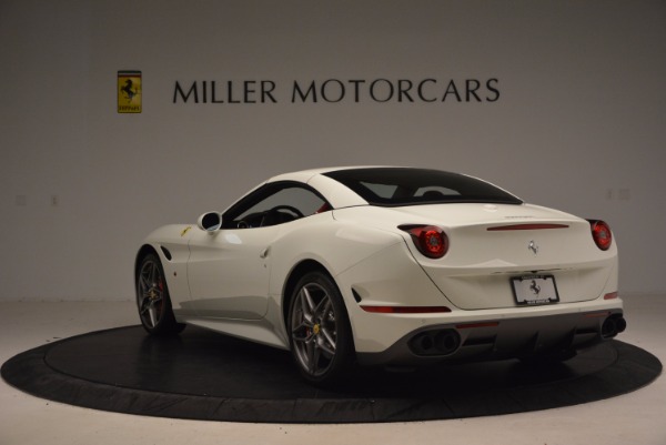 Used 2017 Ferrari California T for sale Sold at Maserati of Westport in Westport CT 06880 17