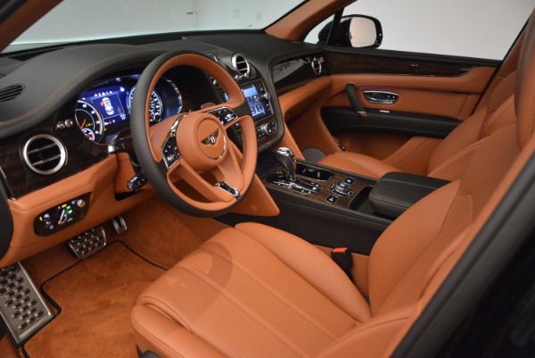 Used 2018 Bentley Bentayga Onyx Edition for sale Sold at Maserati of Westport in Westport CT 06880 25