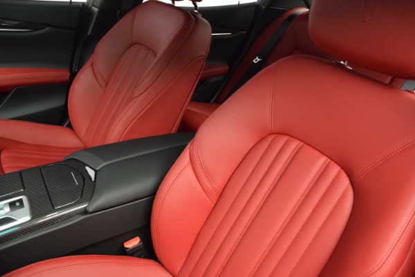 Used 2014 Maserati Ghibli S Q4 for sale Sold at Maserati of Westport in Westport CT 06880 16