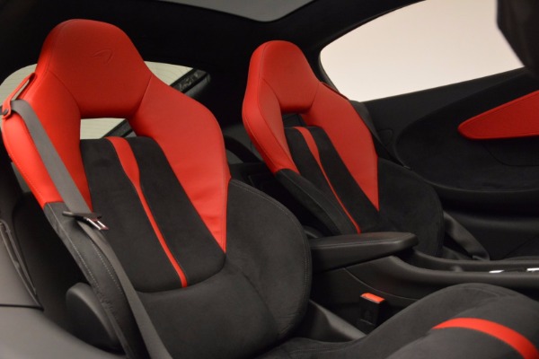 Used 2017 McLaren 570GT for sale $134,900 at Maserati of Westport in Westport CT 06880 22