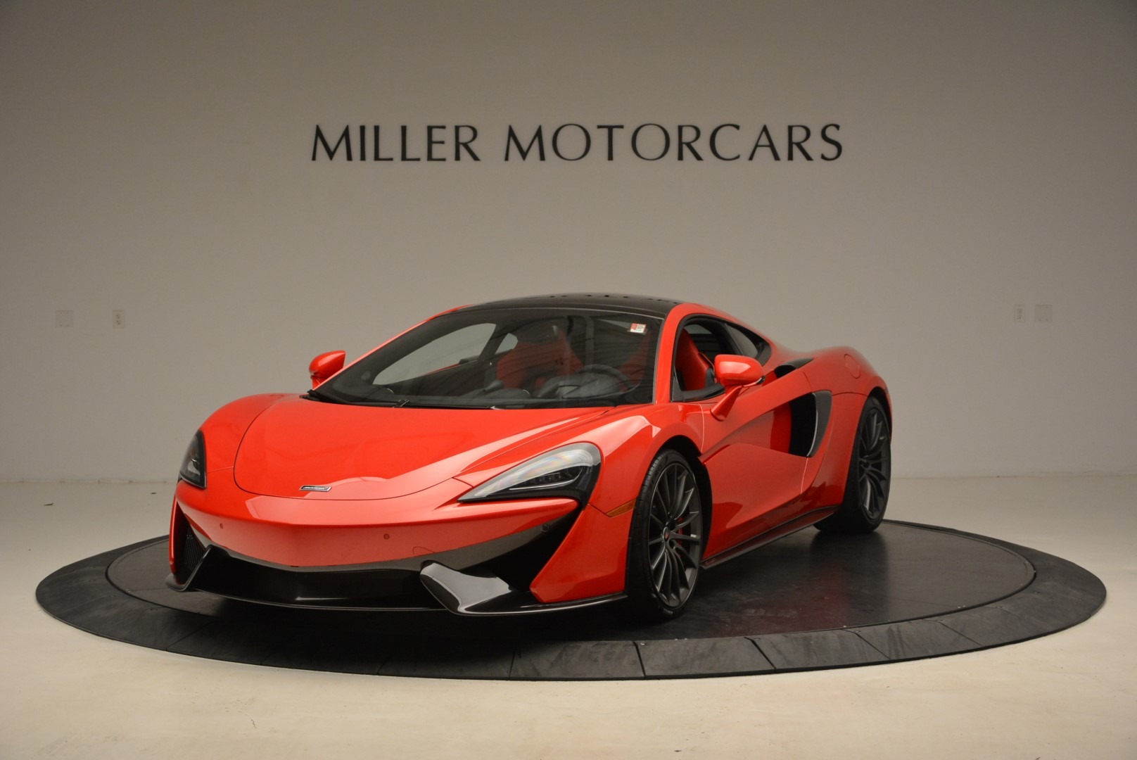 Used 2017 McLaren 570GT for sale $134,900 at Maserati of Westport in Westport CT 06880 1