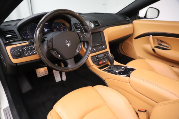 Used 2017 Maserati GranTurismo Convertible Sport for sale Sold at Maserati of Westport in Westport CT 06880 23