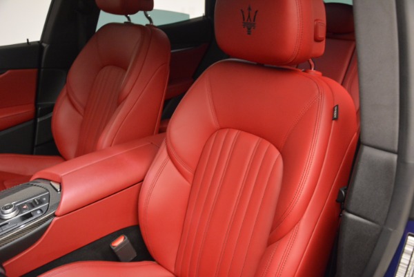 Used 2017 Maserati Levante S Q4 for sale Sold at Maserati of Westport in Westport CT 06880 16