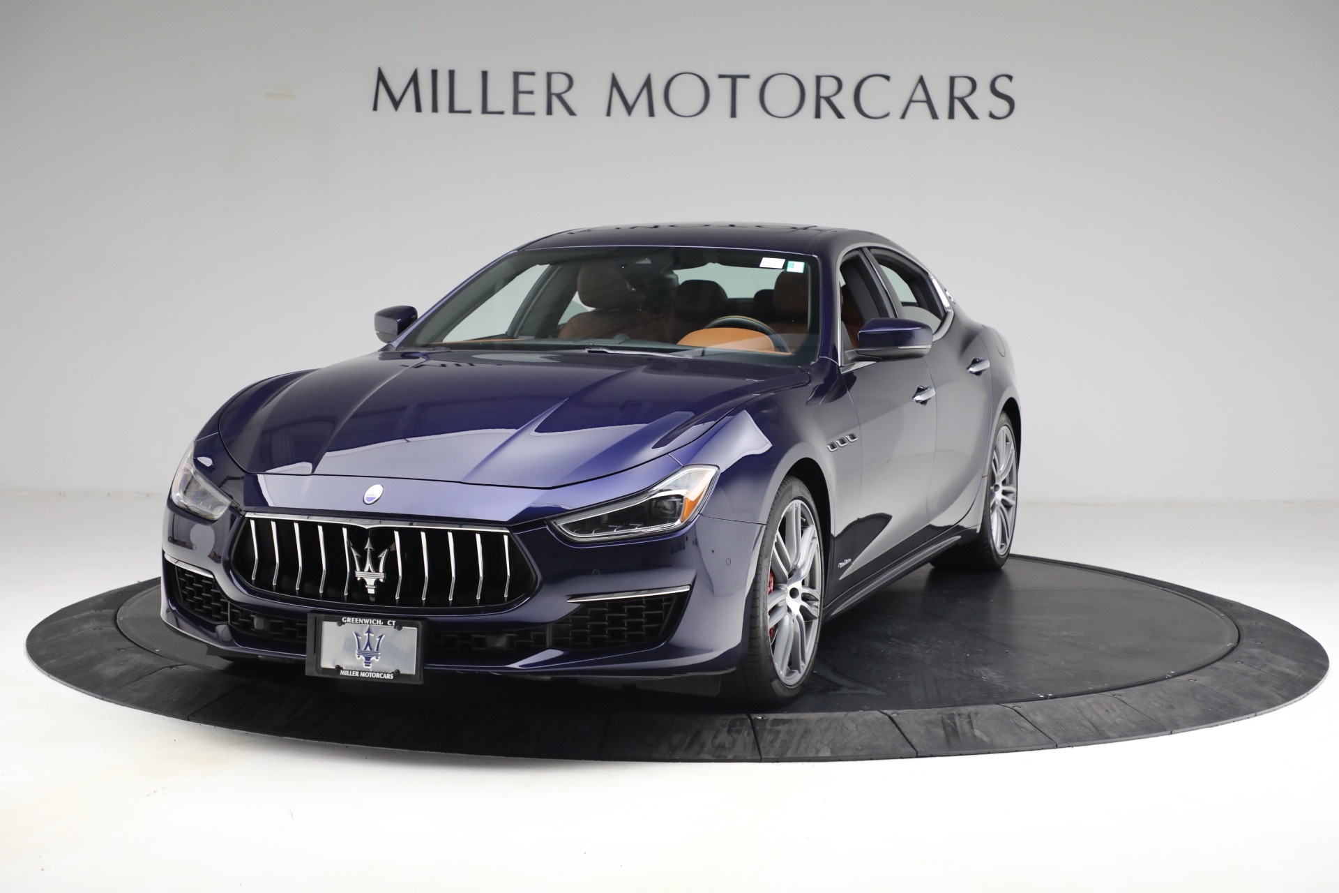 Used 2018 Maserati Ghibli S Q4 GranLusso for sale Sold at Maserati of Westport in Westport CT 06880 1