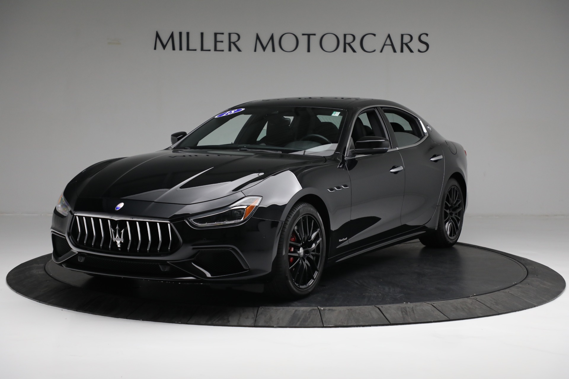 Used 2018 Maserati Ghibli S Q4 Gransport for sale Sold at Maserati of Westport in Westport CT 06880 1